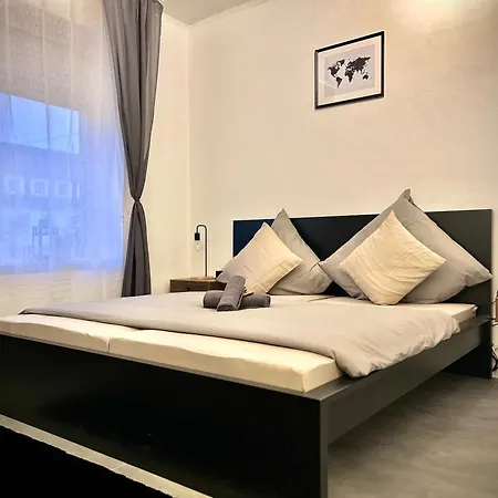 G&g Luxury Am Stadtpark Бендорф